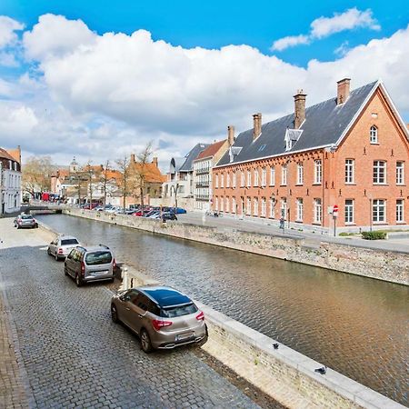Charming Place Along The Canals In Brugge Ngoại thất bức ảnh